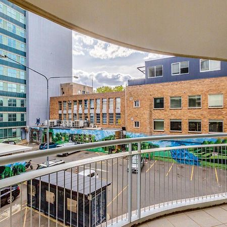 קנברה Dana-Spacious Private Room In Shared 2-Bedroom Apartment-1 מראה חיצוני תמונה